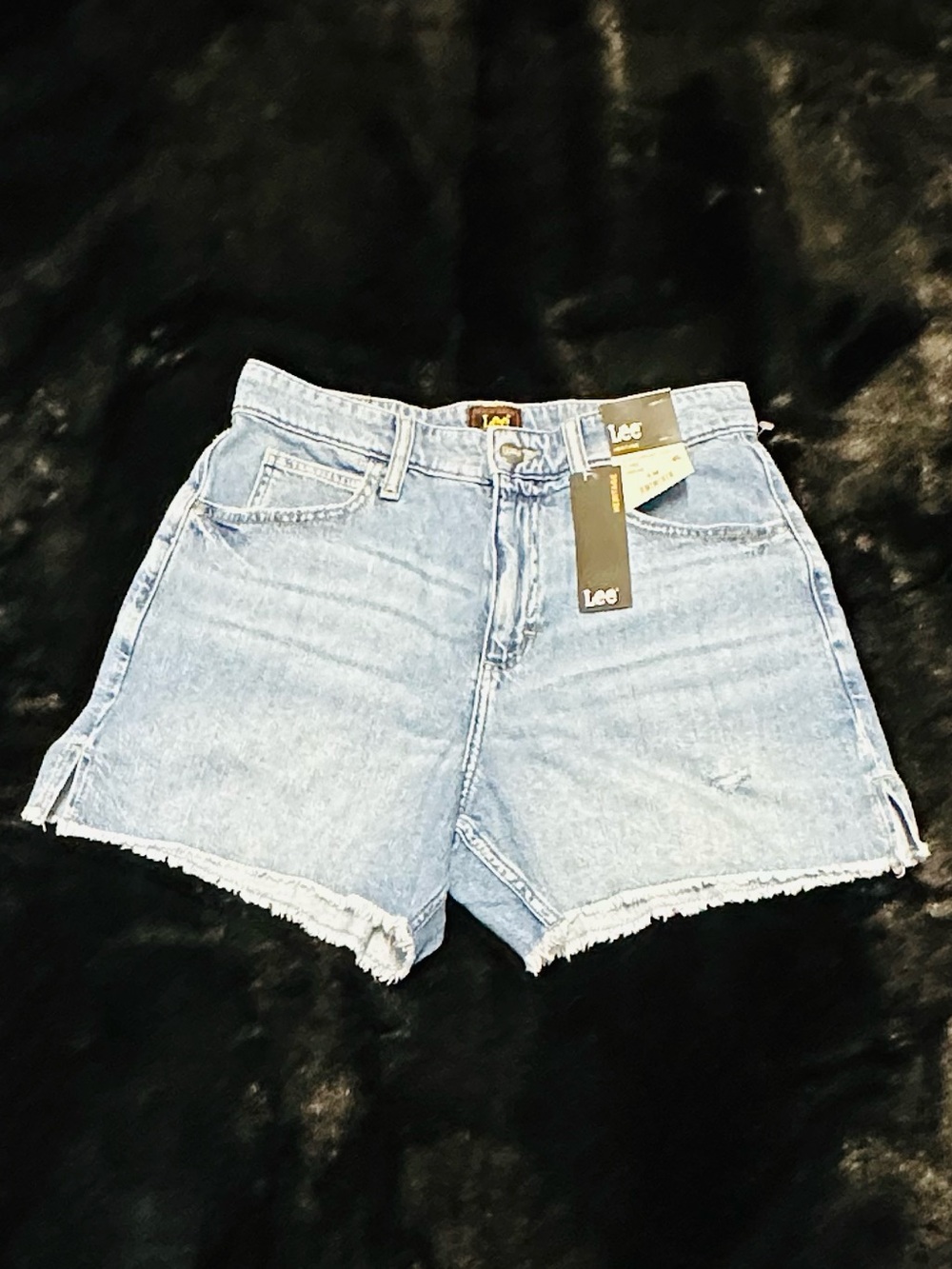 NWT Lee Heritage High Rise Denim Shorts Raw Hem Blue Size 4